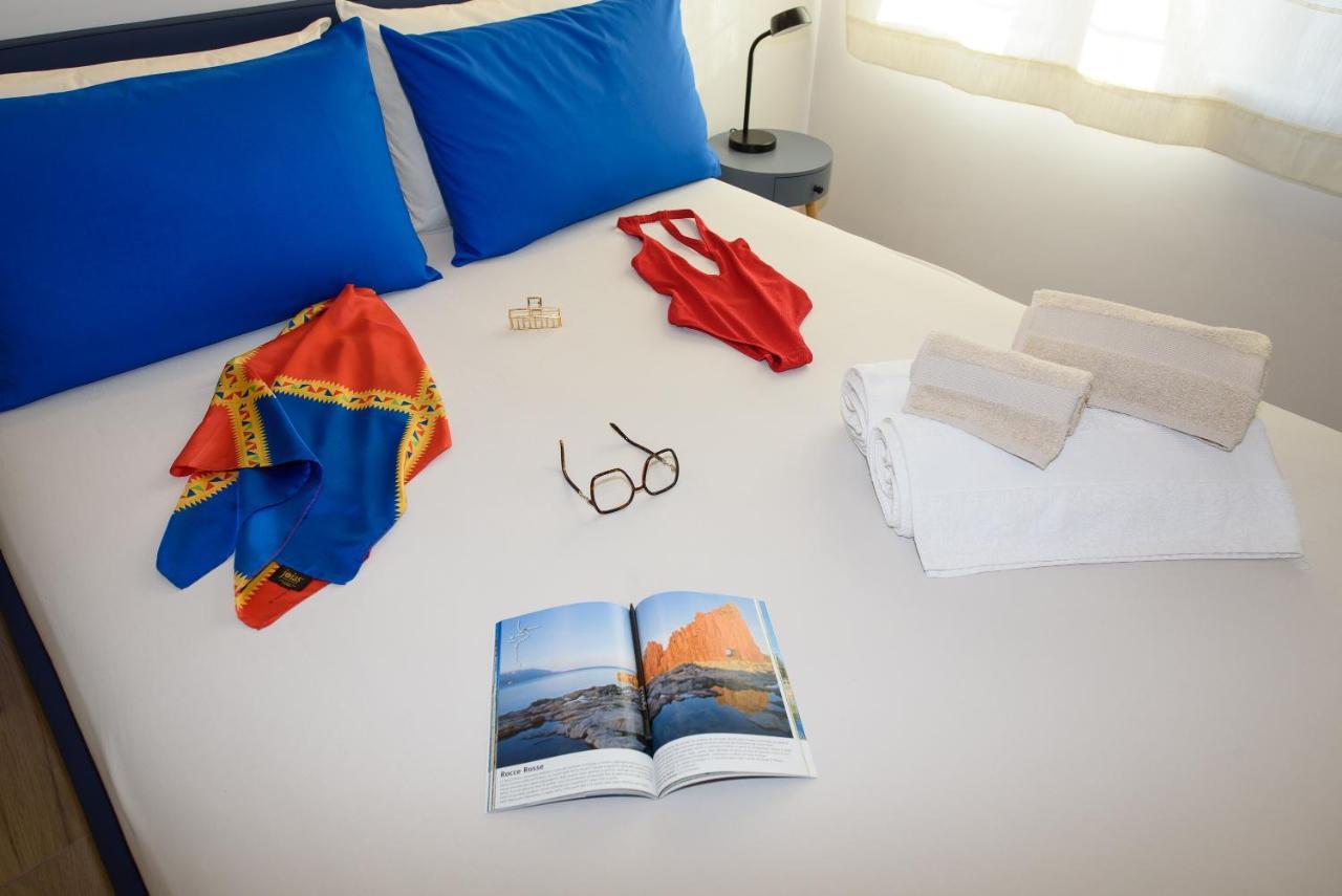 Loft Lungomare Vista Mare E Monti Apartment Àrbatax Екстериор снимка