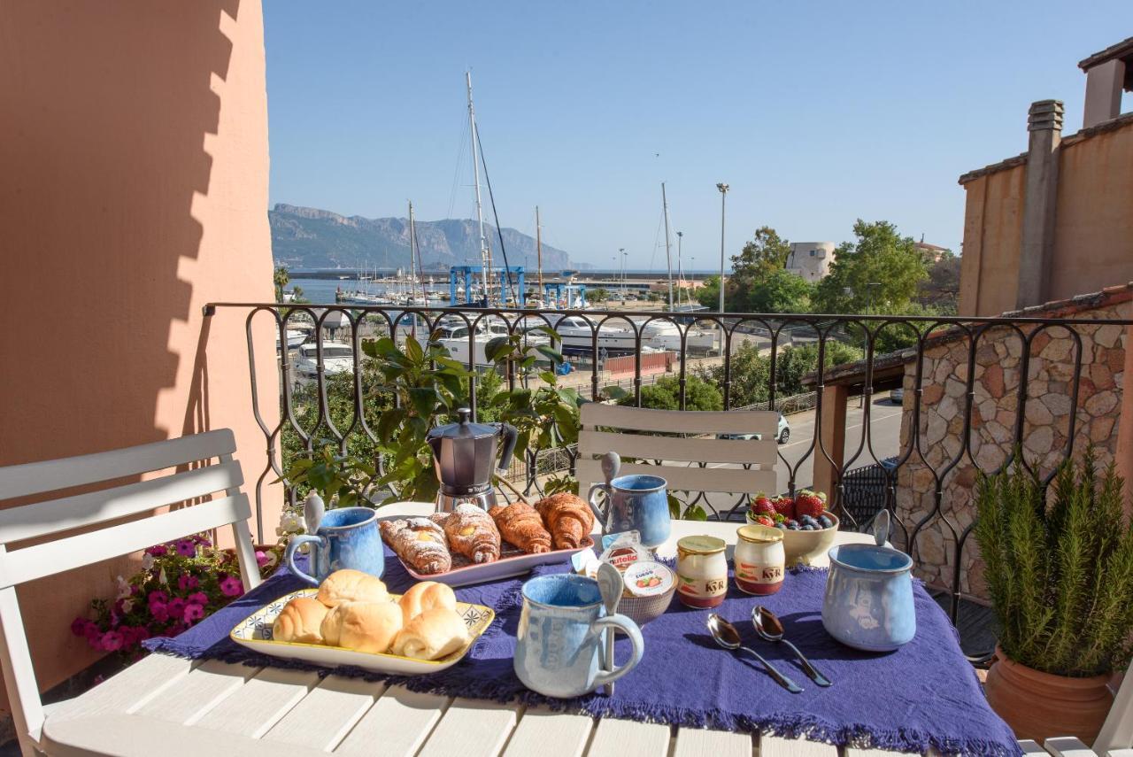 Loft Lungomare Vista Mare E Monti Apartment Àrbatax Екстериор снимка