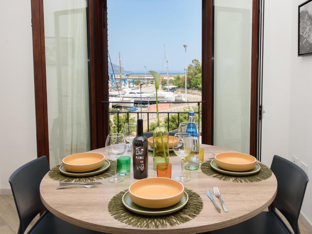 Loft Lungomare Vista Mare E Monti Apartment Àrbatax Екстериор снимка